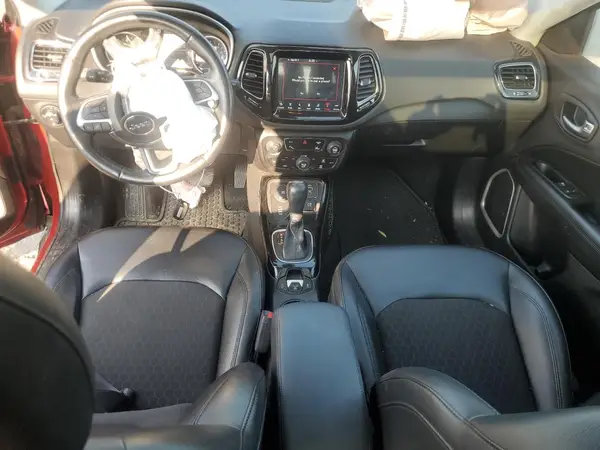 3C4NJDBB1JT251994 2018 JEEP COMPASS - Image 8