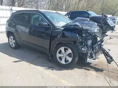 3C4NJDBB1JT265894 2018 JEEP COMPASS