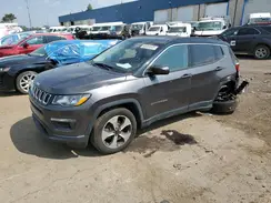 3C4NJDBB1JT281934 2018 JEEP COMPASS