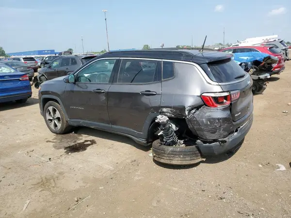 3C4NJDBB1JT281934 2018 JEEP COMPASS - Image 2