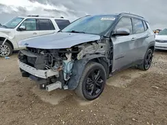 3C4NJDBB1JT304323 2018 JEEP COMPASS
