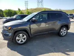 3C4NJDBB1JT315242 2018 JEEP COMPASS