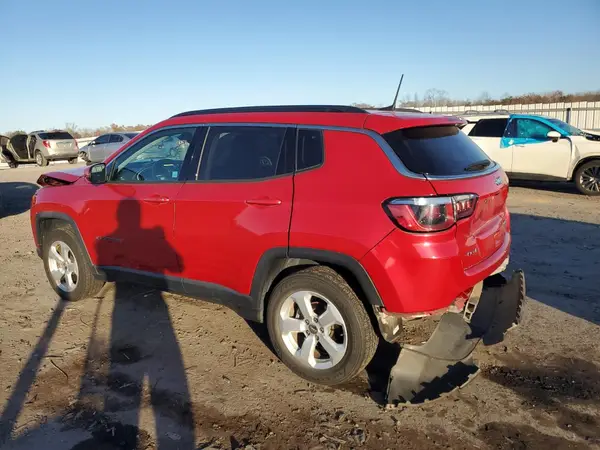 3C4NJDBB1JT316150 2018 JEEP COMPASS - Image 2