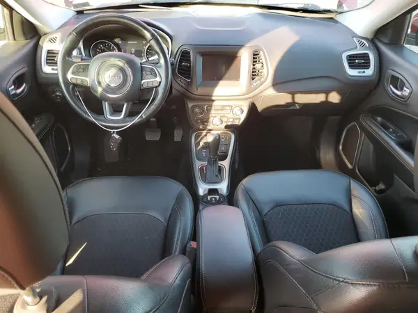 3C4NJDBB1JT316150 2018 JEEP COMPASS - Image 8