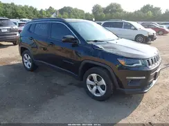 3C4NJDBB1JT360116 2018 JEEP COMPASS