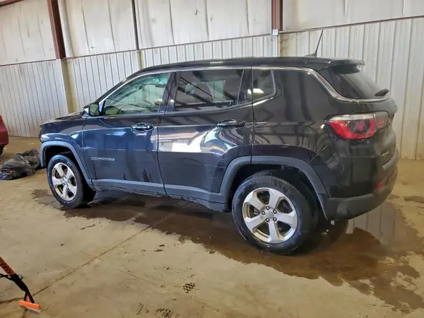 3C4NJDBB1JT392547 2018 JEEP COMPASS - Image 2
