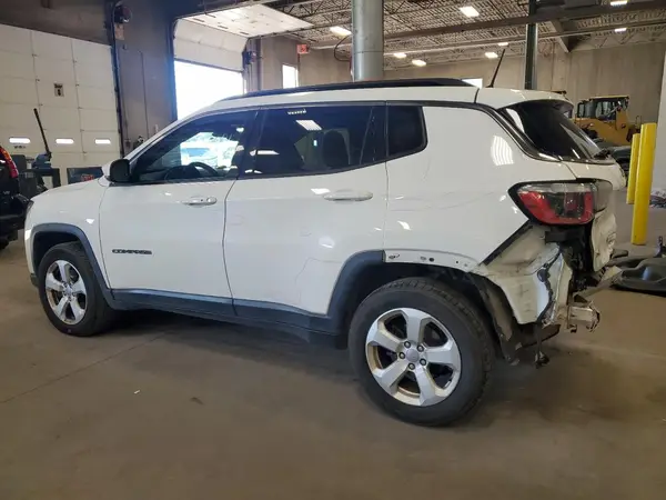 3C4NJDBB1JT393357 2018 JEEP COMPASS - Image 2