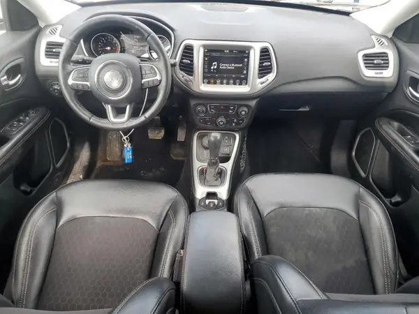 3C4NJDBB1JT393536 2018 JEEP COMPASS - Image 8