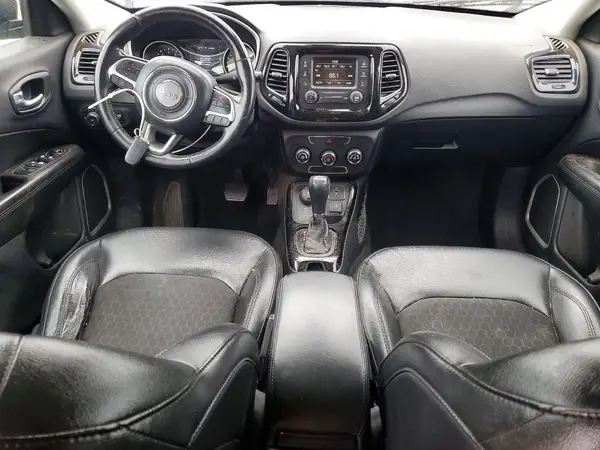 3C4NJDBB1JT394749 2018 JEEP COMPASS - Image 8
