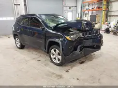 3C4NJDBB1JT399045 2018 JEEP COMPASS