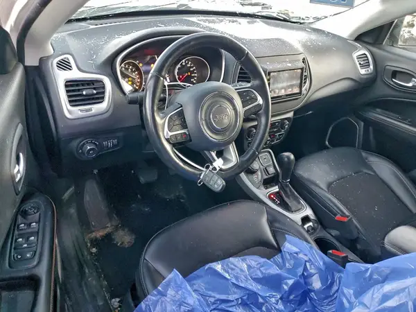 3C4NJDBB1JT400470 2018 JEEP COMPASS - Image 8