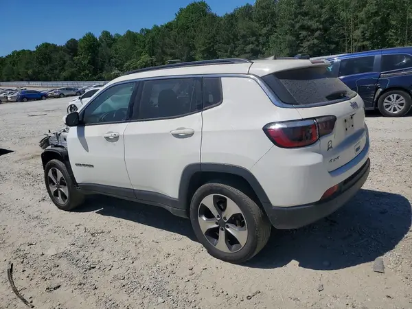 3C4NJDBB1JT402414 2018 JEEP COMPASS - Image 2