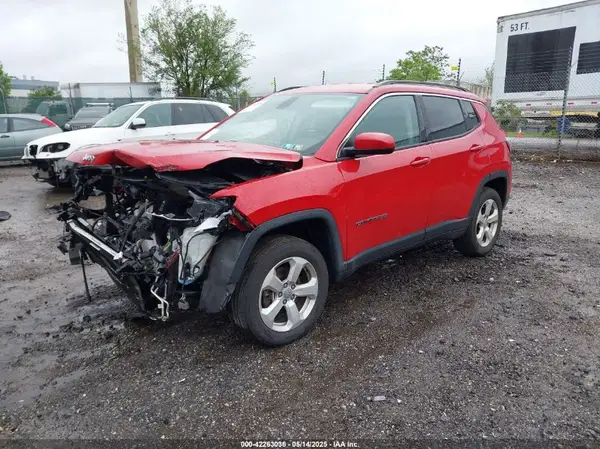 3C4NJDBB1JT402641 2018 JEEP COMPASS - Image 2