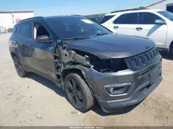 3C4NJDBB1JT433405 2018 JEEP COMPASS