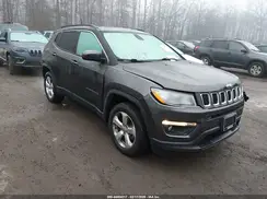 3C4NJDBB1JT434943 2018 JEEP COMPASS