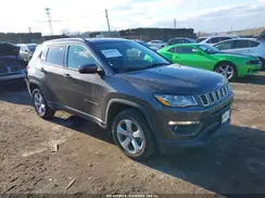 3C4NJDBB1JT457168 2018 JEEP COMPASS
