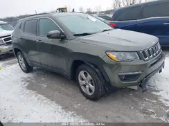 3C4NJDBB1JT479462 2018 JEEP COMPASS