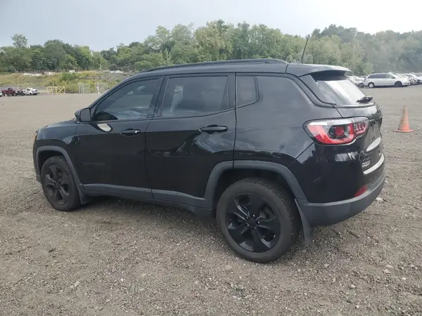 3C4NJDBB1JT480207 2018 JEEP COMPASS - Image 2