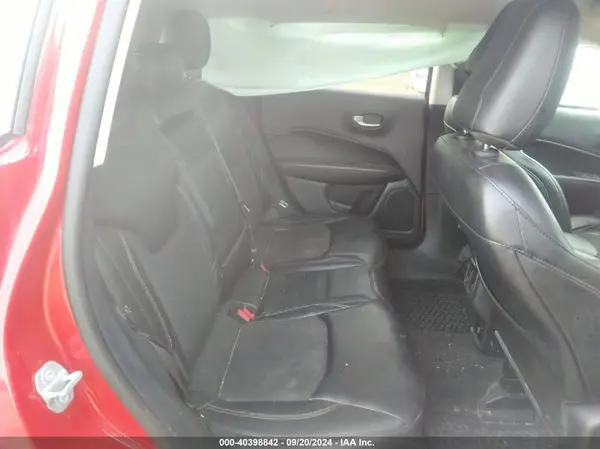 3C4NJDBB1JT480515 2018 JEEP COMPASS - Image 8