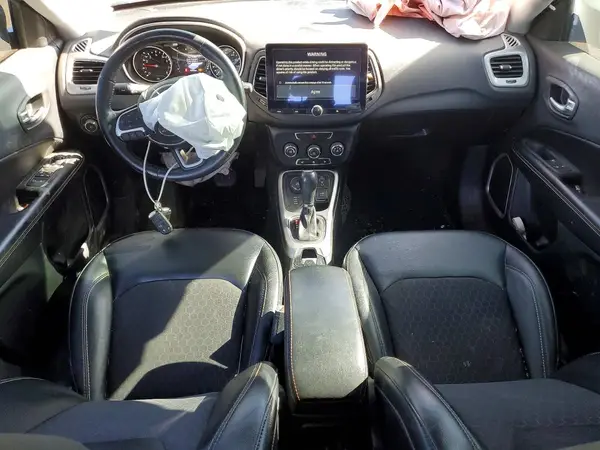 3C4NJDBB1JT482328 2018 JEEP COMPASS - Image 8