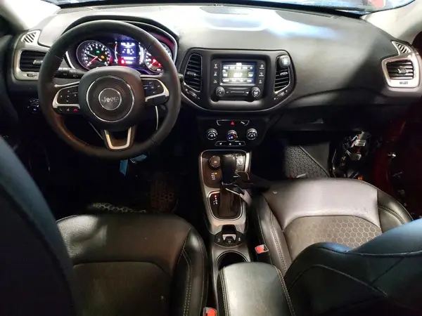 3C4NJDBB1JT483835 2018 JEEP COMPASS - Image 8