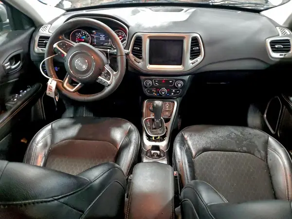 3C4NJDBB1JT483849 2018 JEEP COMPASS - Image 8
