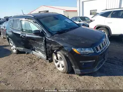 3C4NJDBB1JT484239 2018 JEEP COMPASS