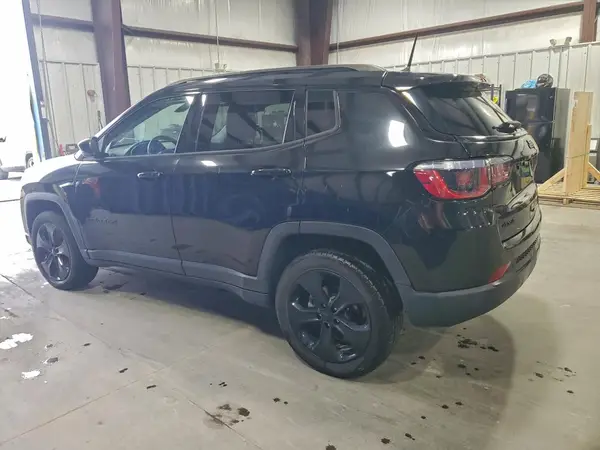 3C4NJDBB1JT492227 2018 JEEP COMPASS - Image 2