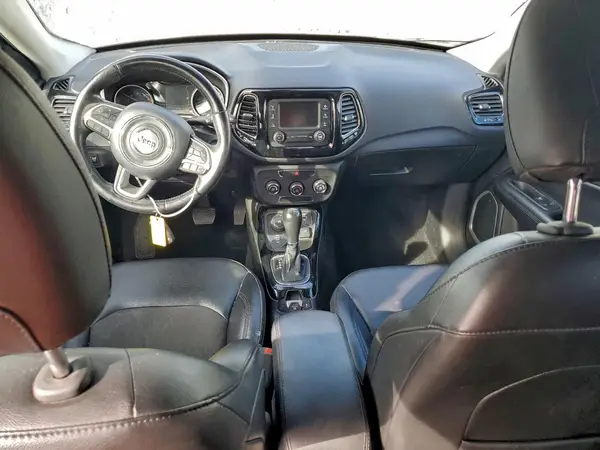 3C4NJDBB1JT492227 2018 JEEP COMPASS - Image 8