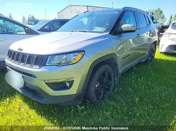 3C4NJDBB1JT493295 2018 JEEP COMPASS - Image 2