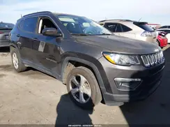 3C4NJDBB1KT597335 2019 JEEP COMPASS