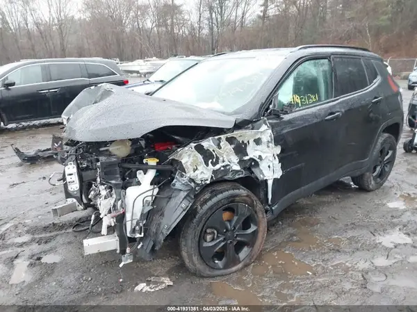 3C4NJDBB1KT601609 2019 JEEP COMPASS - Image 2