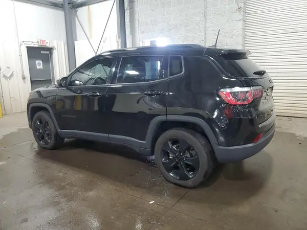 3C4NJDBB1KT622895 2019 JEEP COMPASS - Image 2