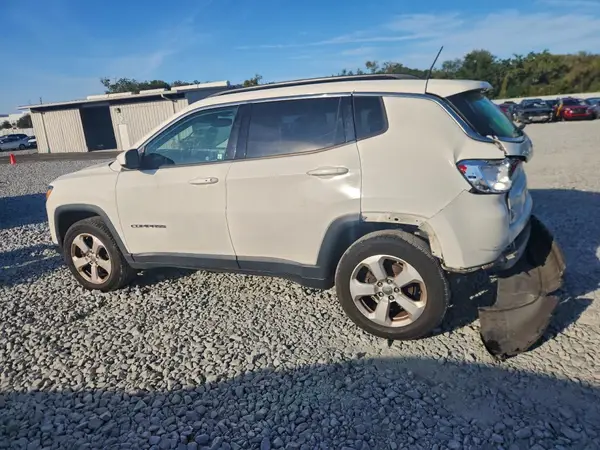 3C4NJDBB1KT628437 2019 JEEP COMPASS - Image 2