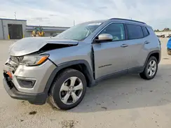 3C4NJDBB1KT670428 2019 JEEP COMPASS