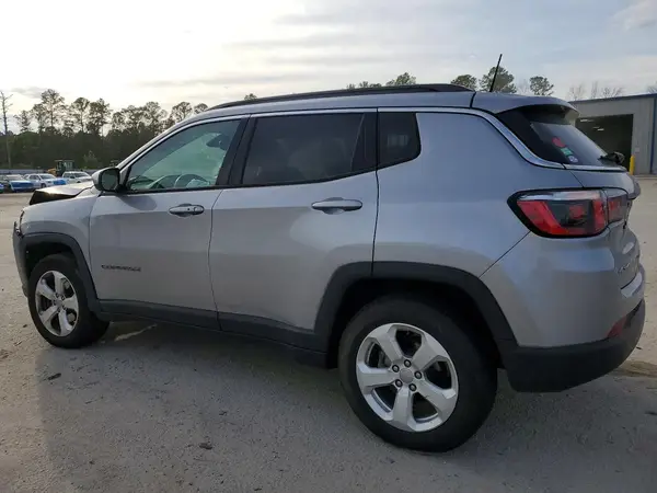 3C4NJDBB1KT670428 2019 JEEP COMPASS - Image 2