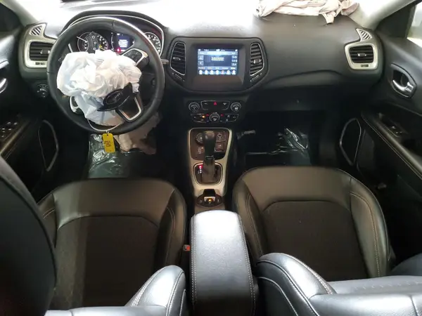 3C4NJDBB1KT674981 2019 JEEP COMPASS - Image 8