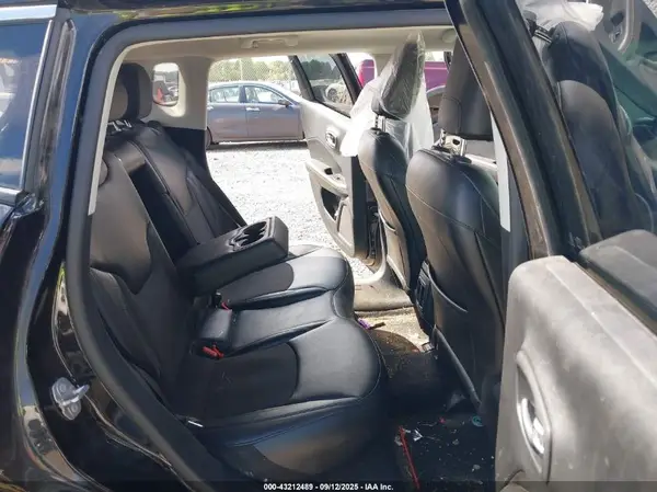 3C4NJDBB1KT682742 2019 JEEP COMPASS - Image 8