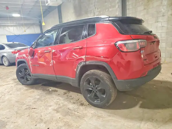 3C4NJDBB1KT683261 2019 JEEP COMPASS - Image 2