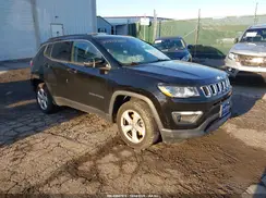 3C4NJDBB1KT690789 2019 JEEP COMPASS