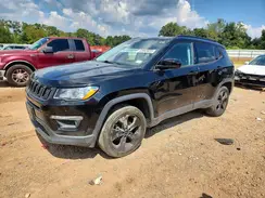 3C4NJDBB1KT713875 2019 JEEP COMPASS