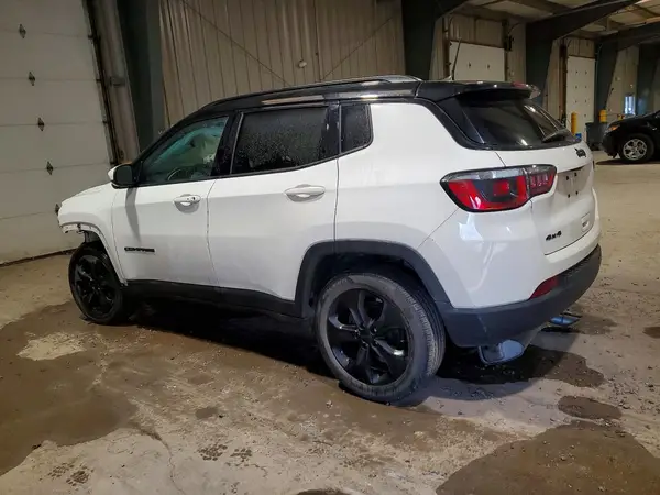 3C4NJDBB1KT741093 2019 JEEP COMPASS - Image 2