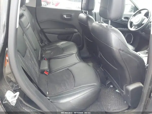 3C4NJDBB1KT761179 2019 JEEP COMPASS - Image 8