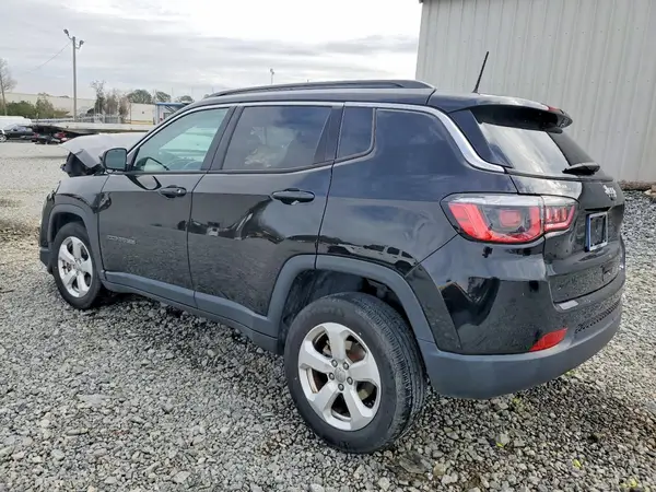 3C4NJDBB1KT781125 2019 JEEP COMPASS - Image 2