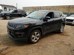 3C4NJDBB1KT792044 2019 JEEP COMPASS