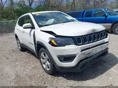 3C4NJDBB1KT792223 2019 JEEP COMPASS