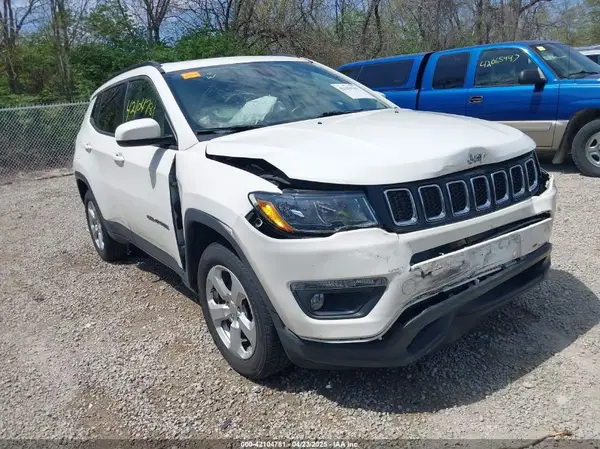 3C4NJDBB1KT792223 2019 JEEP COMPASS - Image 1