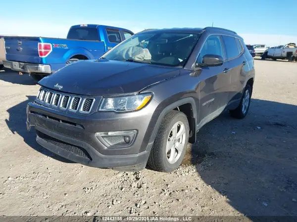 3C4NJDBB1KT817265 2019 JEEP COMPASS - Image 2