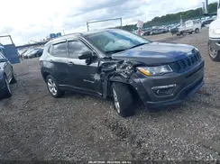 3C4NJDBB1KT818125 2019 JEEP COMPASS
