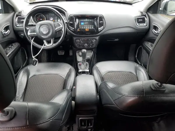 3C4NJDBB1KT838987 2019 JEEP COMPASS - Image 8